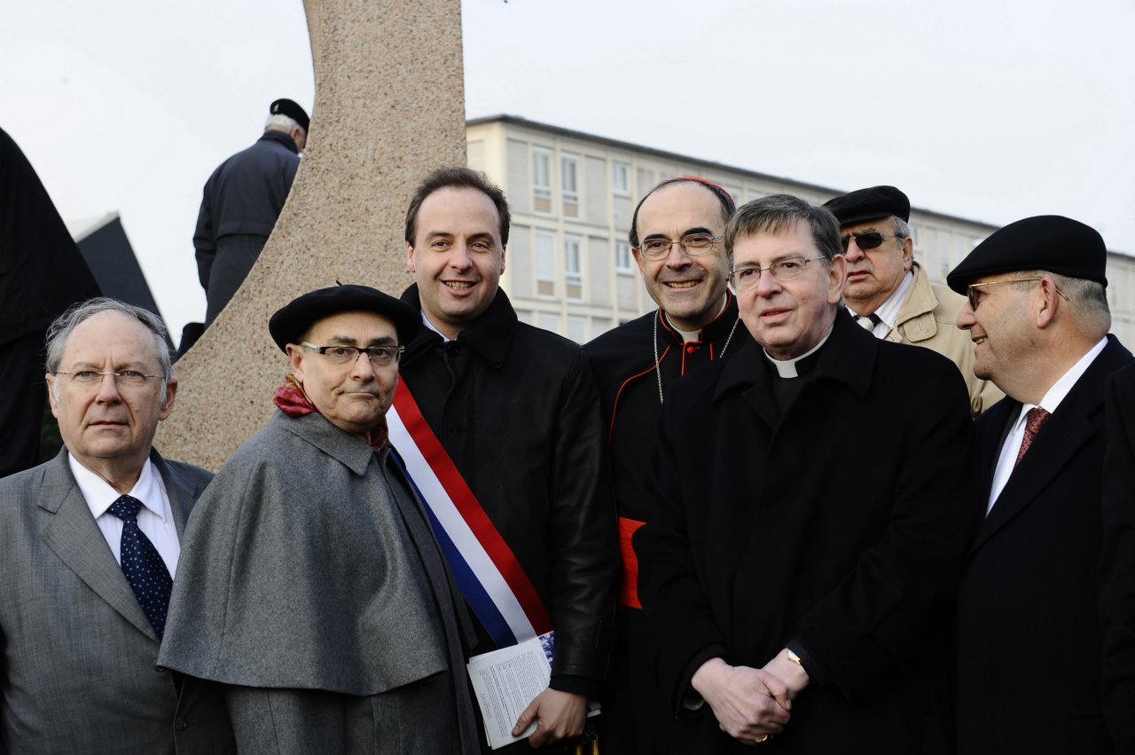 Bonnes relations entre chrétiens et juifs Église catholique en France