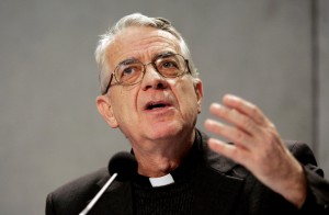 P. Federico LOMBARDI, jésuite, porte-parole du Vatican