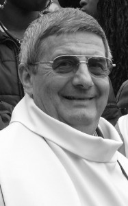 Père Daniel Ducasse, administrateur du diocèse de Pontoise