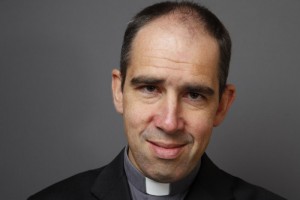 07 octobre 2011 : P. Matthieu ROUGE, prêtre et théologien. Les Etats Généraux du Christianisme, université catholique de Lille (59), France