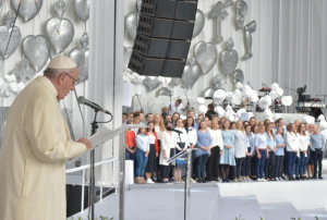 Le Pape et les jeunes à Vilnius