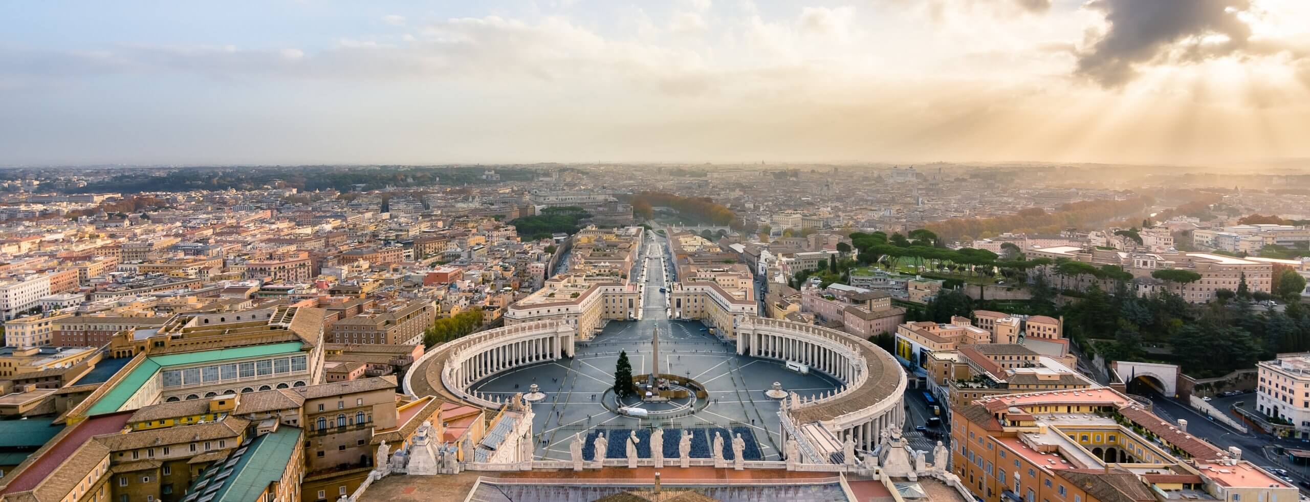 Du 8 au 10 septembre - IIIème Congrès de catéchèse à Rome : « Le catéchiste, témoin de la vie nouvelle dans le Christ » Alan-liu-Si2eyuAMw9M-unsplash-scaled