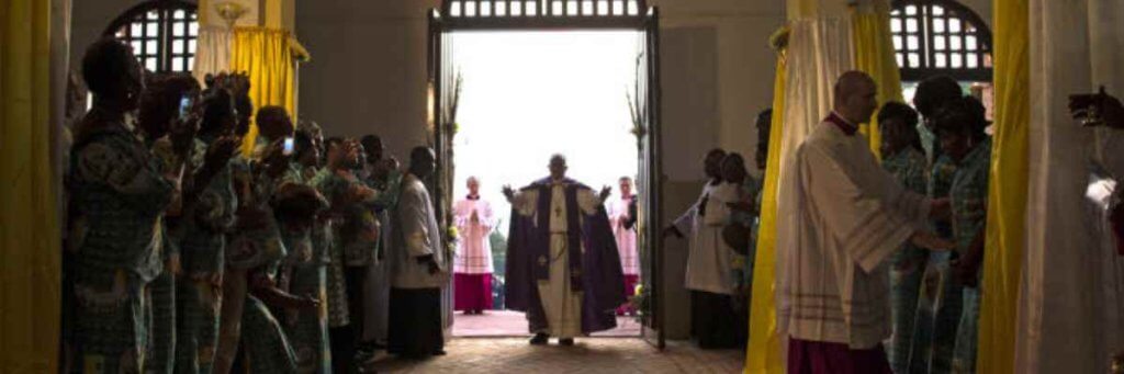 2015. Voyage apostolique du pape François en Afrique. Arrivée en Centrafrique