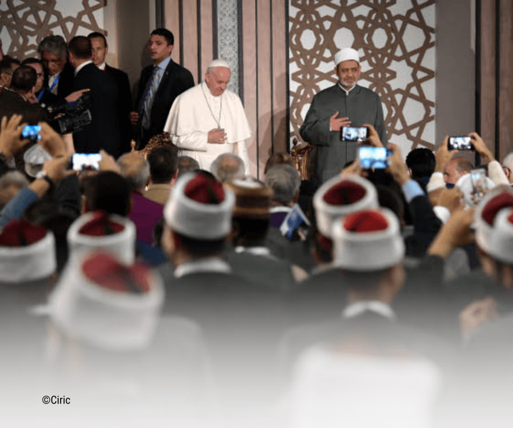 le Pape en Egypte devant les muftis