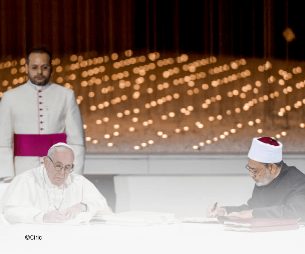 signature du pape et d'Al Azhar à Abu Dhabi