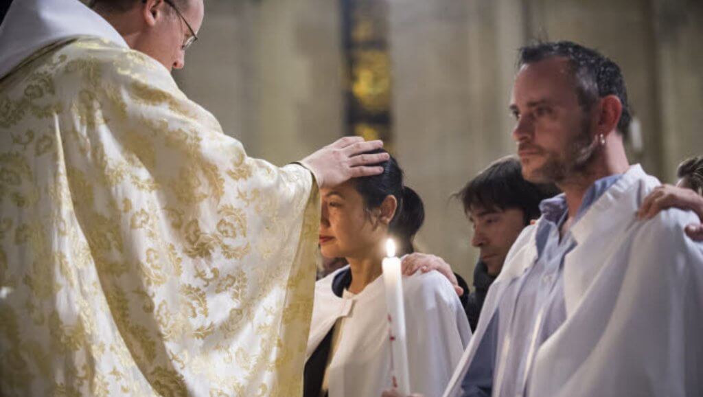 Définition : Confirmation - Église catholique en France