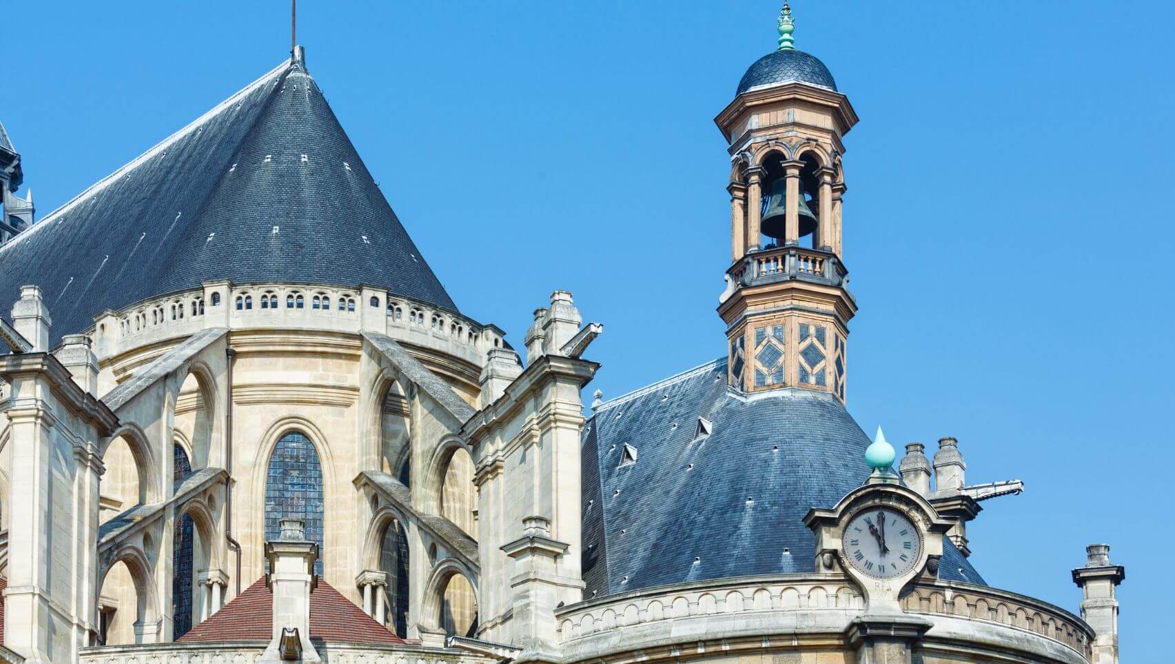 toit de l'église Saint Eustache à Paris