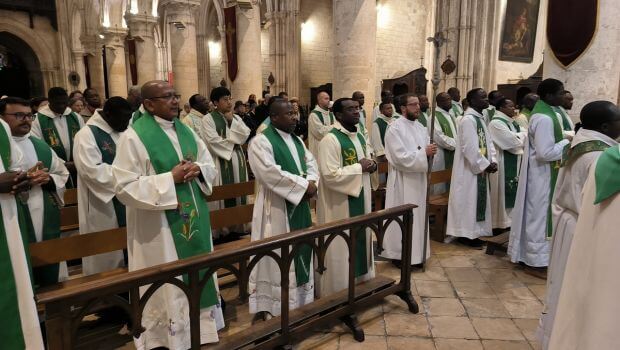 Let us pray in April 2026 for priests who are going through moments of crisis in their vocation – Catholic Church in France