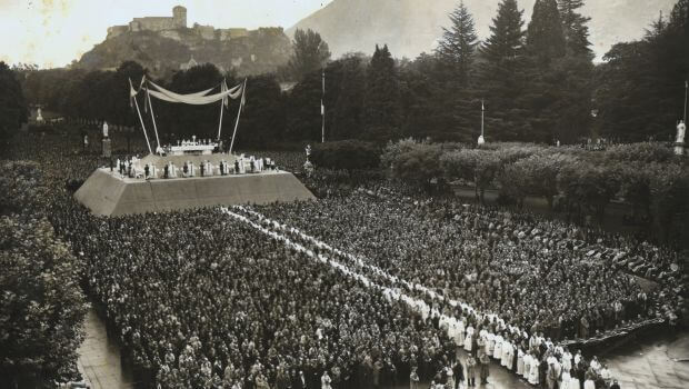 1946 : pèlerinage du retour