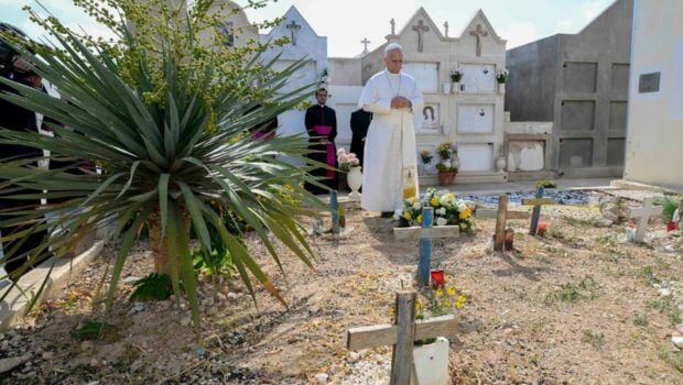 le Pape François à Lampedusa