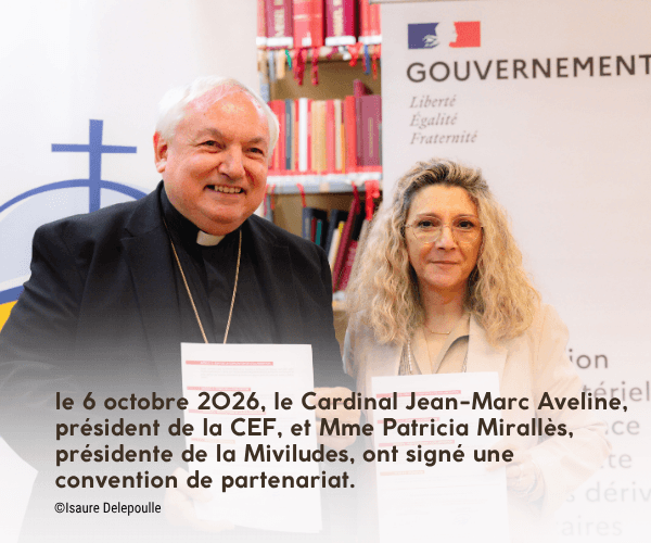 Signature de la convention de partenariat entre le Cardinal Aveline et Patricia Mirallès Signature de la convention de partenariat entre le Cardinal Aveline et Patricia Mirallès