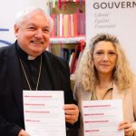 Signature de la convention de partenariat entre le Cardinal Aveline et Patricia Mirallès