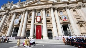 Rome : messe de canonisation de Carlo Acutis et Pier Giorgio Frassati